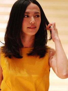 金秀贤爆料杨幂视频播放,揭秘明星幕后互动瞬间 第3张 金秀贤爆料杨幂视频播放,揭秘明星幕后互动瞬间 第3张